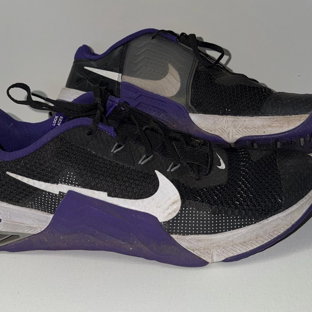 Nike Black and Purple Training Sneakers
